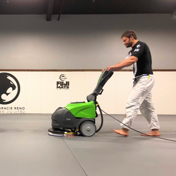 The Complete Guide to Cleaning and Maintaining Your Rubber Gym Flooring